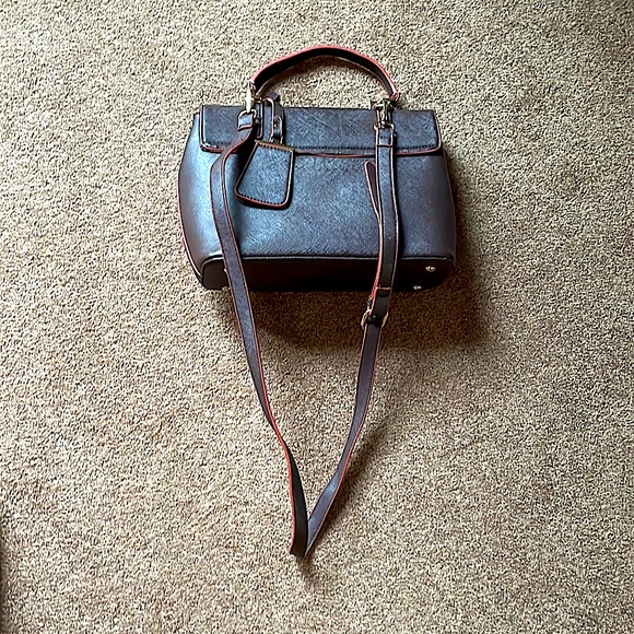 EUC Adrienne Vittadini Bag - Picture 9 of 11